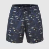 Pantaloneta de baño masculina con práctico bolsillo al lado derecho